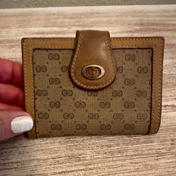 Gucci Vintage Card/Photo Holder - Picture 1 of 11